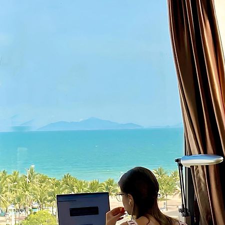 Waikiki Beach Hotel Дананг Екстериор снимка