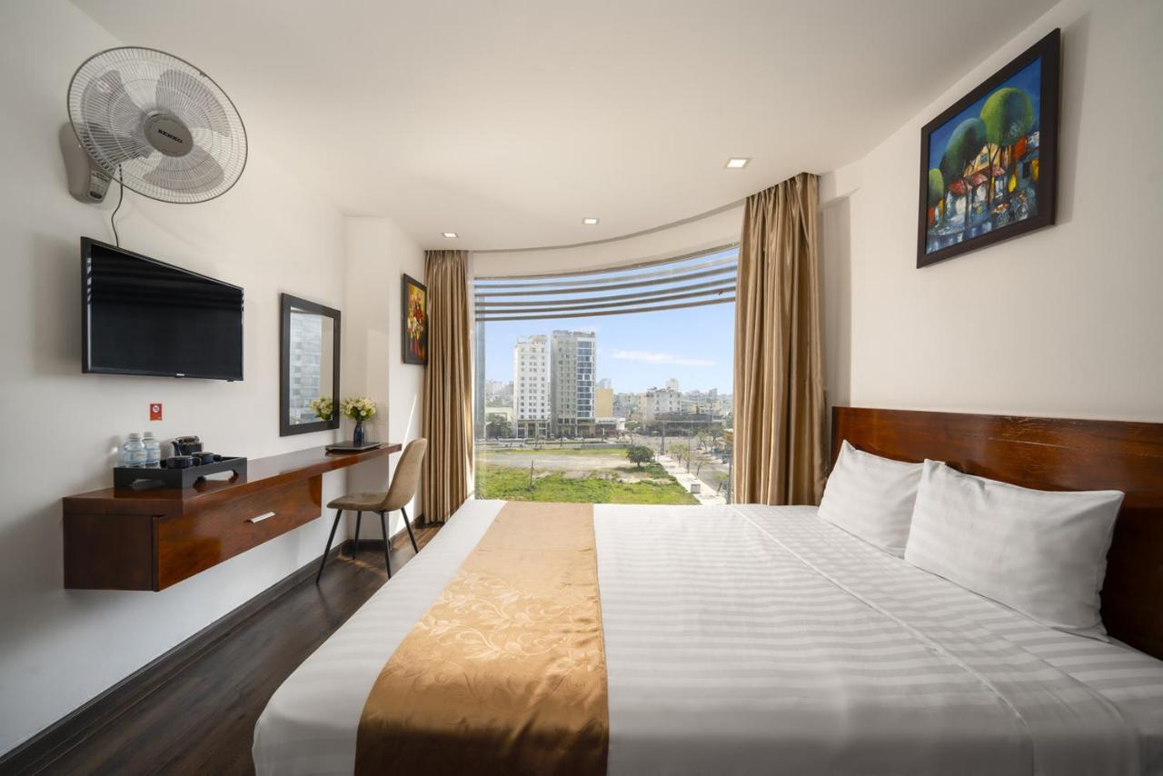 Waikiki Beach Hotel Дананг Екстериор снимка