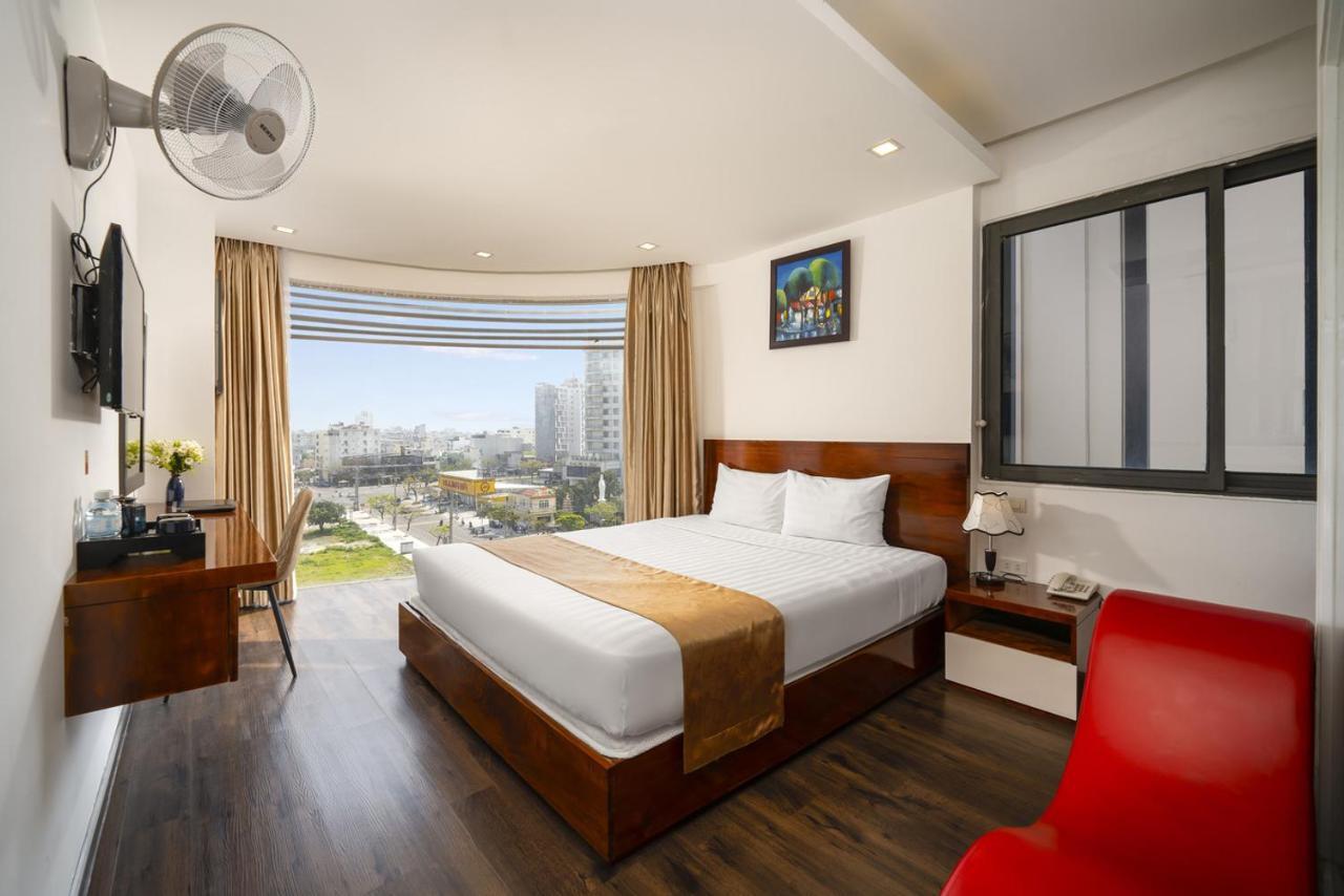 Waikiki Beach Hotel Дананг Екстериор снимка