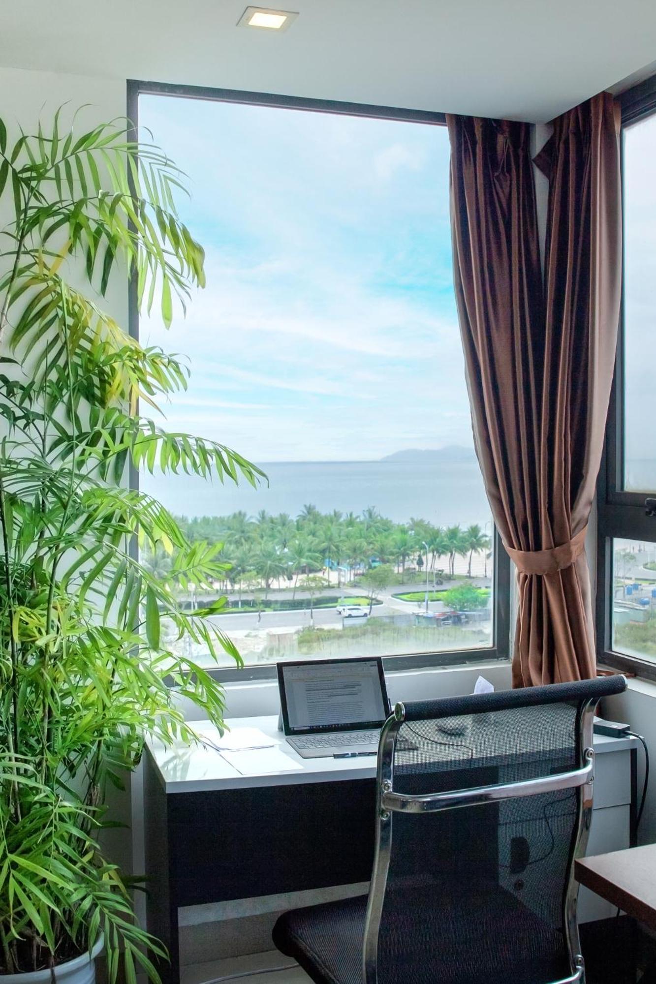 Waikiki Beach Hotel Дананг Екстериор снимка
