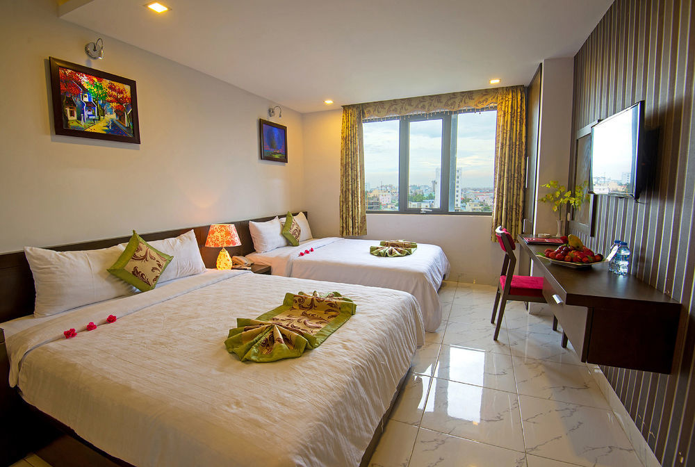 Waikiki Beach Hotel Дананг Екстериор снимка